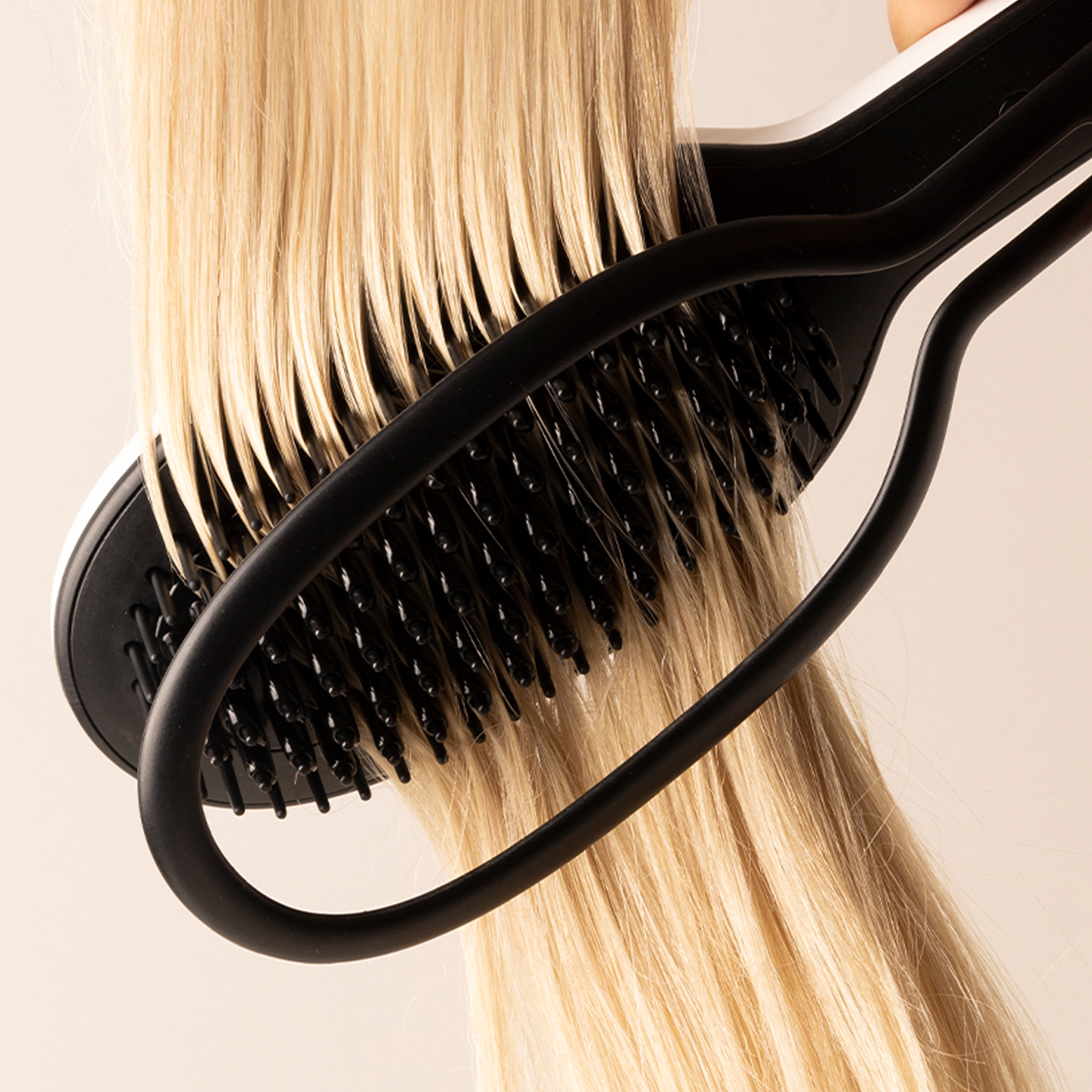 Glossie ceramic styling brush reviews hot sale